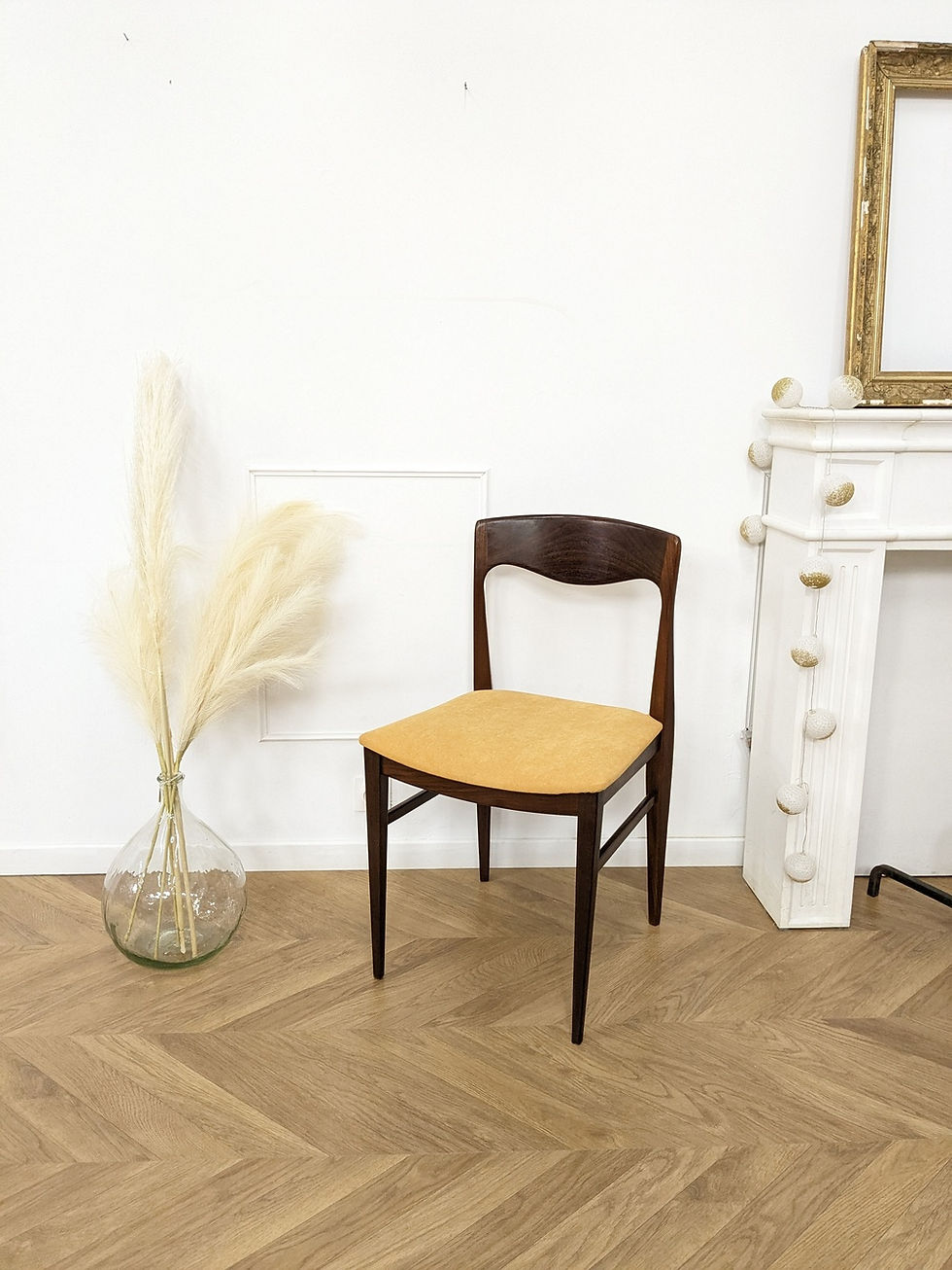 Chaise jaune scandinave vintage