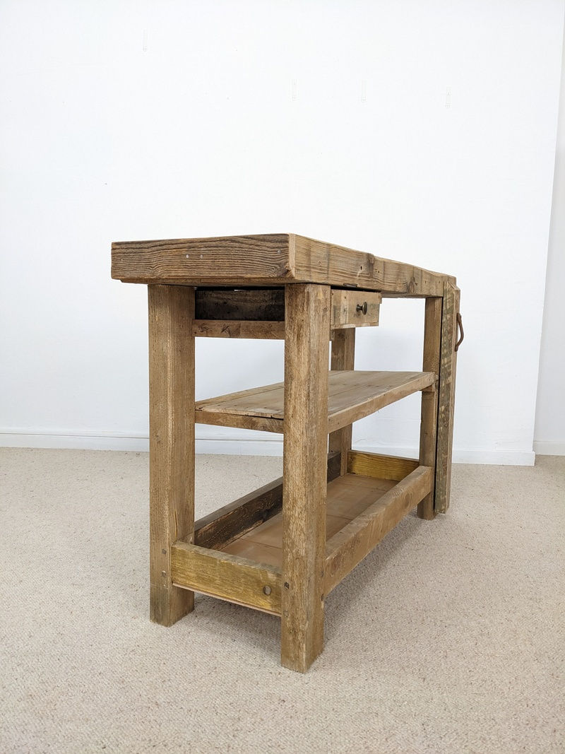 Miniature : Meuble ancien - établi