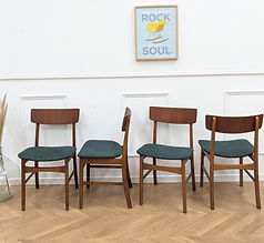 Lot de 4 Chaises vintage des années 60