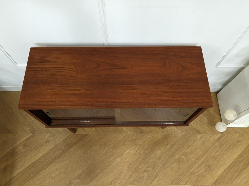 Miniature : Meuble vintage scandinave en teck
