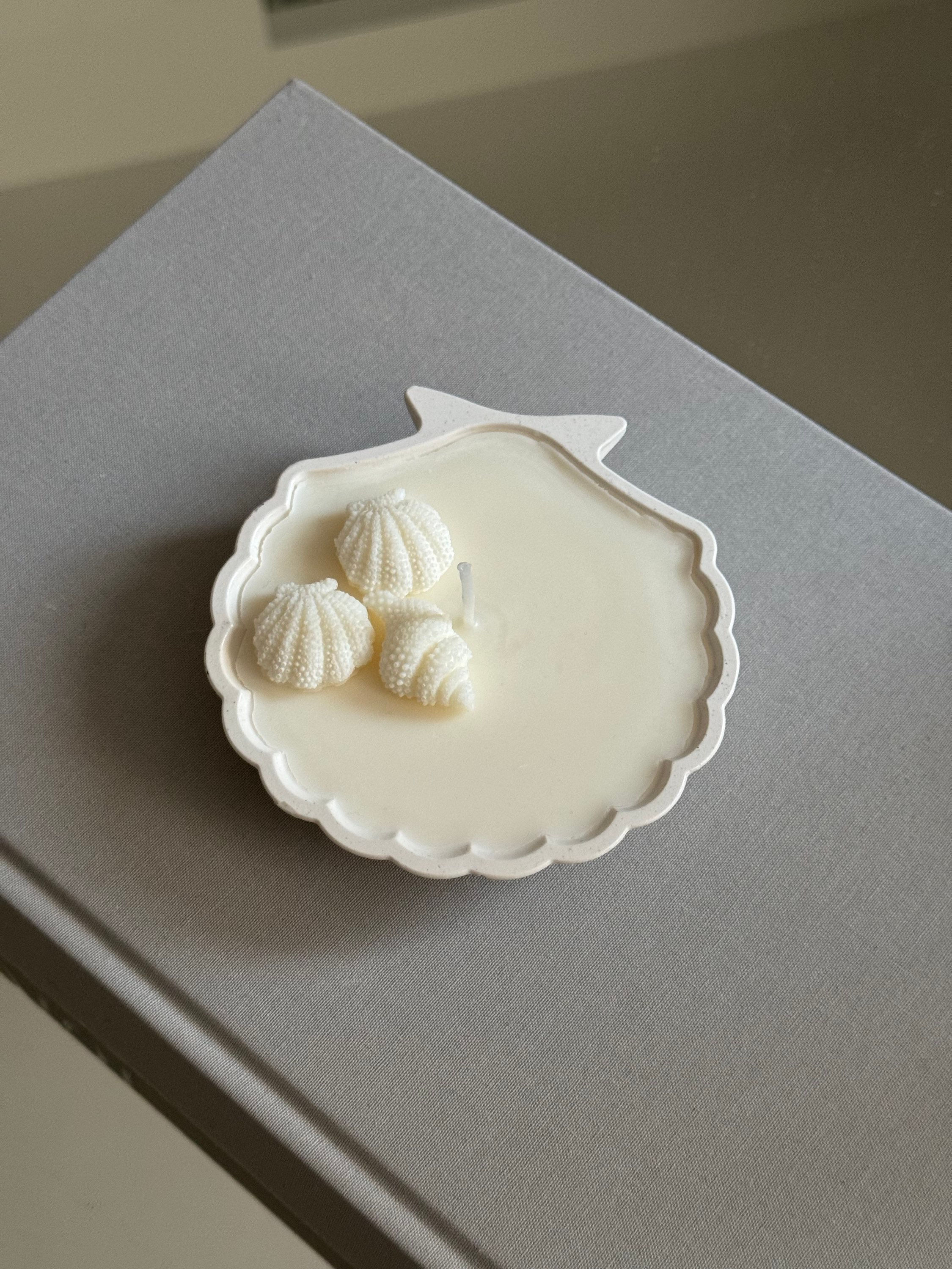 Shell Dish Candle