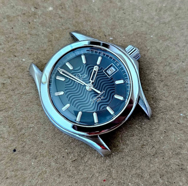 Thumbnail: Vintage Omega Seamaster 120m Womens Watch with Bluewave Dial showroom condition
