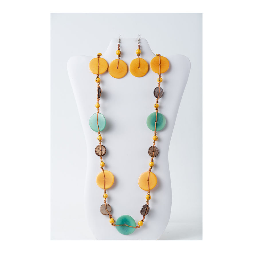 Elegant Tagua coconut necklace set