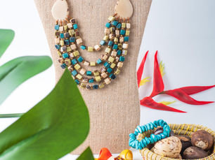 Winter Style Guide: Bright Winter Jewelry to Beat the Cold-Weather Blues