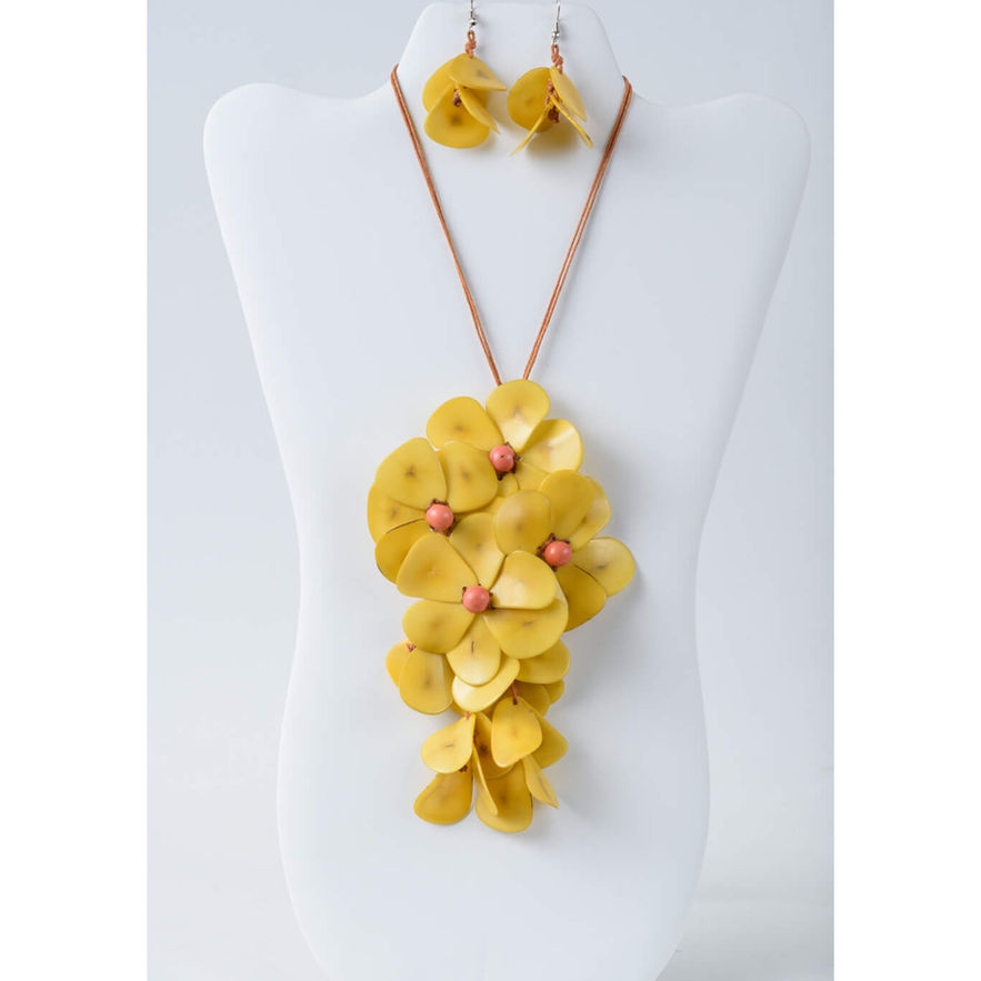 Yellow tagua flower pendant necklace and matching earrings