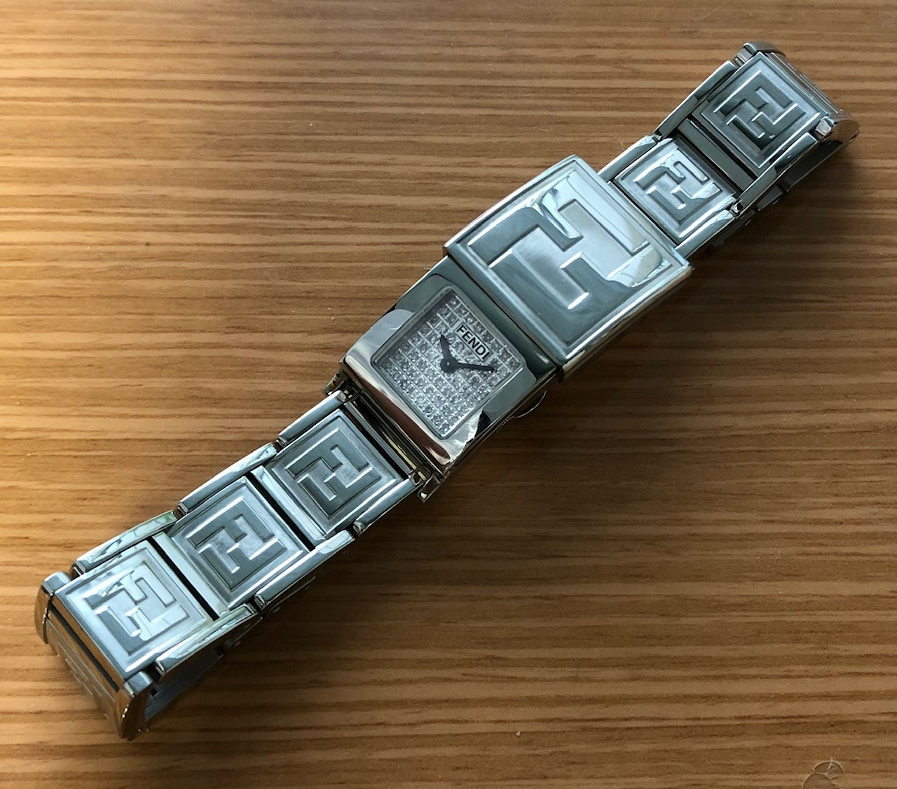 FENDI Women's ZUCCA SECRET Series OROLOGY Watch