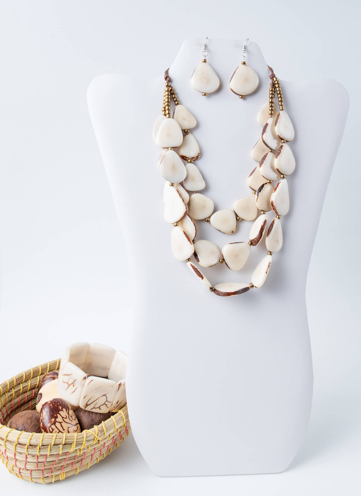 Ivory eco-friendly necklace set and bracelet