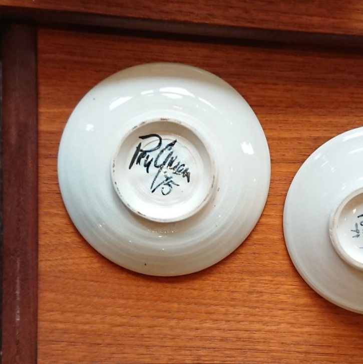 Thumbnail: Alvingham Pottery studio dish with golden yellow flower by Pru Green, dated 1975