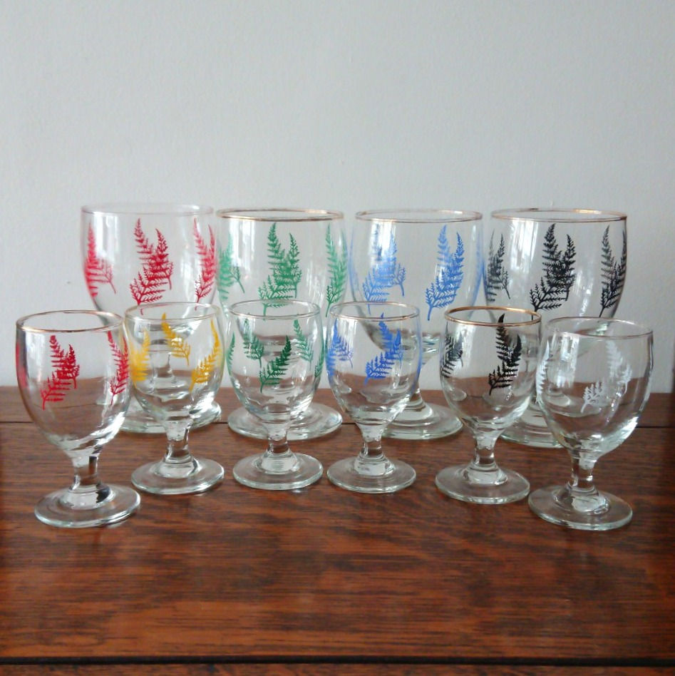 Thumbnail: Set of four vintage printed drinking glasses