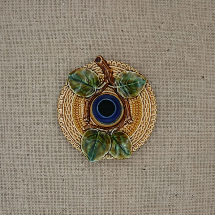 Thumbnail: Boch Luxembourg majolica apple branch inkell