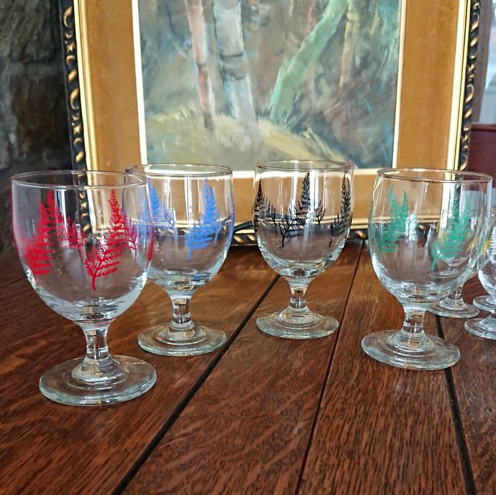 Thumbnail: Set of four vintage printed drinking glasses