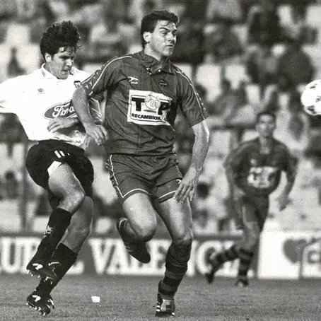 Siempre contracorriente