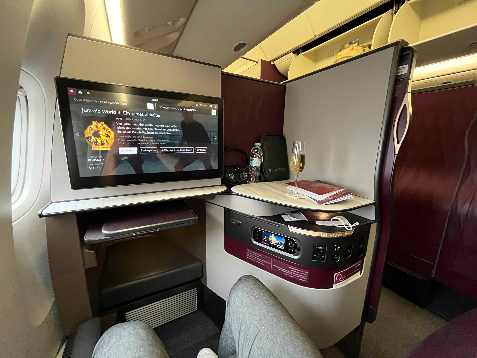 Der Sitz in der Qatar Airways Business Class in der Qsuite in der Boeing 777-300ER