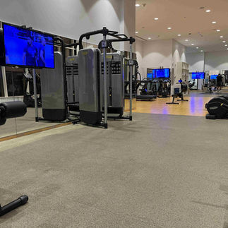 Das Fitnessstudio im Aleph Doha Residences, Curio Collection by Hilton