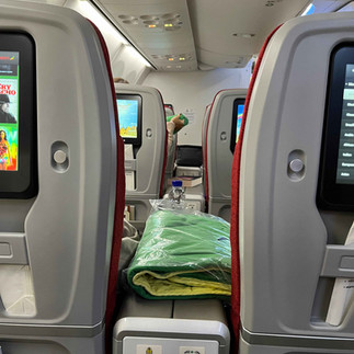 Der Sitz in der Ethiopian Airlines Business Class in der Boeing 737 MAX 8