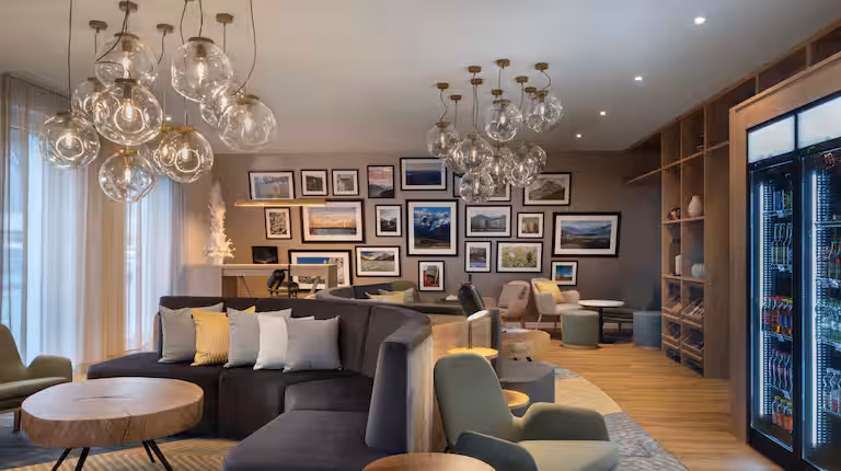 Lobby im Hilton Garden Inn Innsbruck Tivoli 