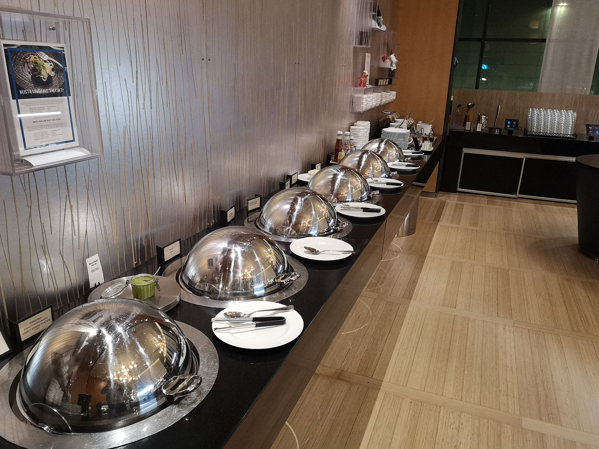 Das Frühstücksbuffet in der Executive Lounge im Hilton Helsinki