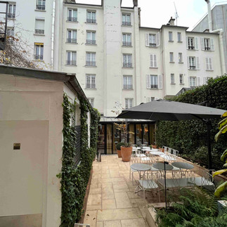 Außenbereich im Le Belgrand Hotel Paris - Tapestry Collection by Hilton