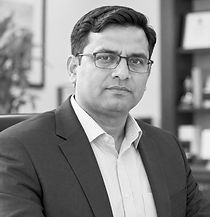 Professional Corporate Portrait in Offic