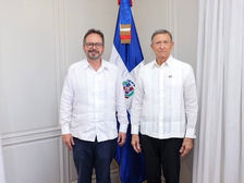 Rencontre entre le Chef du BINUH et chancelier dominicain sur la crise en Haïti