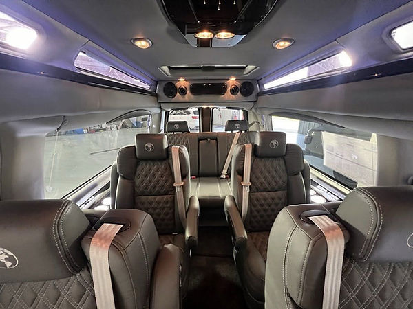 4X4 EXPLORER VAN LIMITED SE 9 PASSENGER FOR SALE IN USA