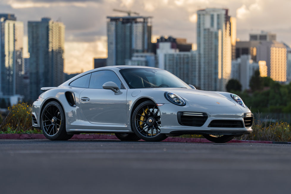 2019-Porsche-911TurboS-64