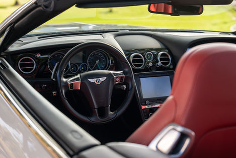 2017_BentleyContinentalGTCV8-81