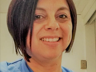 Consulta médica enfocada en rehabilitación neurológica