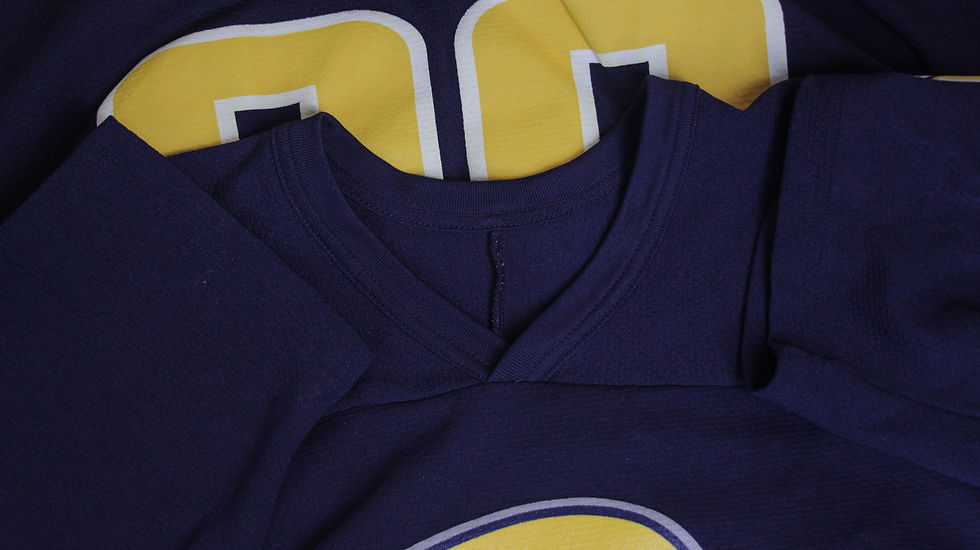 Thumbnail: Buffalo Sabres Ryan Miller Jersey - L (M)