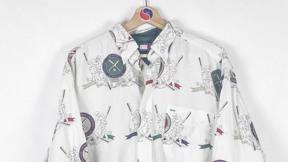 Thumbnail: 90’s Tommy Hilfiger Button Down - L