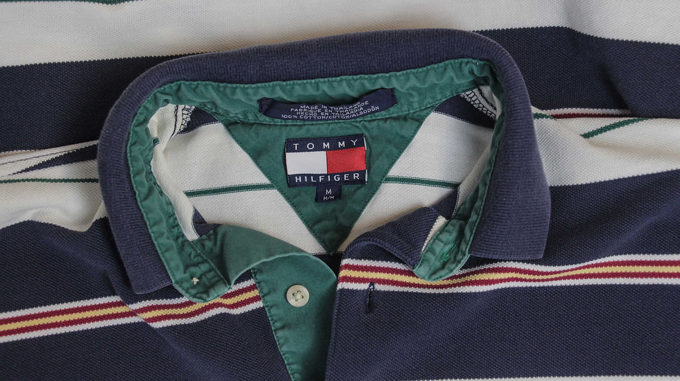 Thumbnail: 90’s Tommy Hilfiger Crest Polo - M