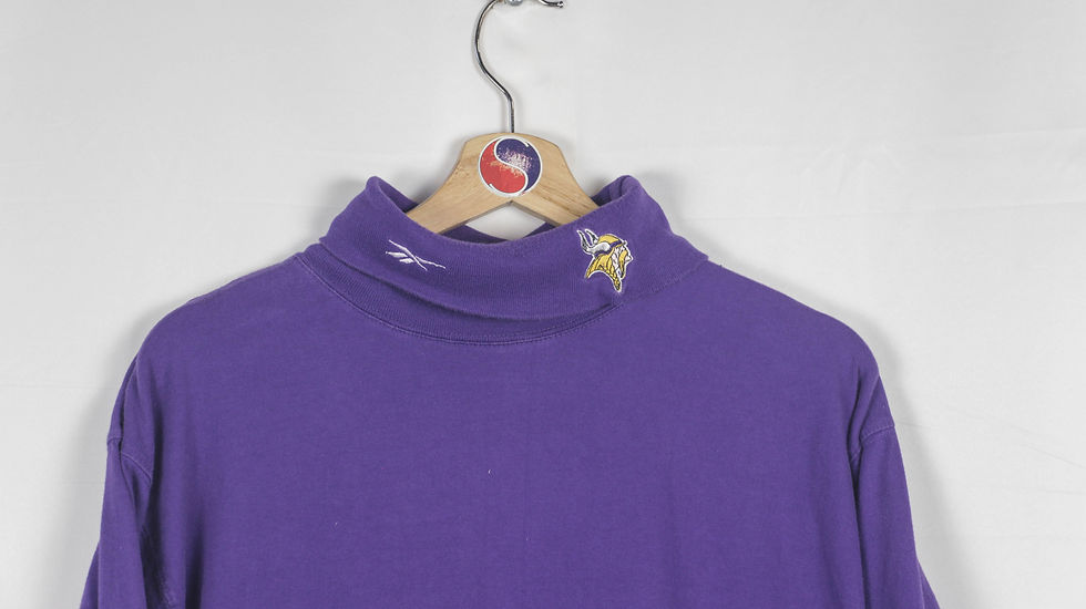 Thumbnail: 90’s Minnesota Vikings Reebok Turtle Neck - L