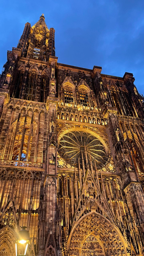 Cattedrale di Strasburgo al tramonto