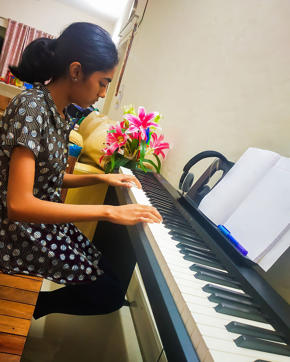 STUDENT AT ZEST SOUND MUSIC CLASSES (MUMBAI)