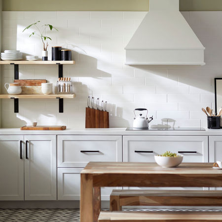 SHELFIE_HEAD ON_V1.jpg