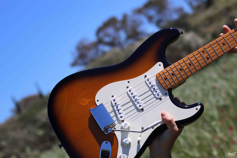 Thumbnail: stratocaster 57 reissue