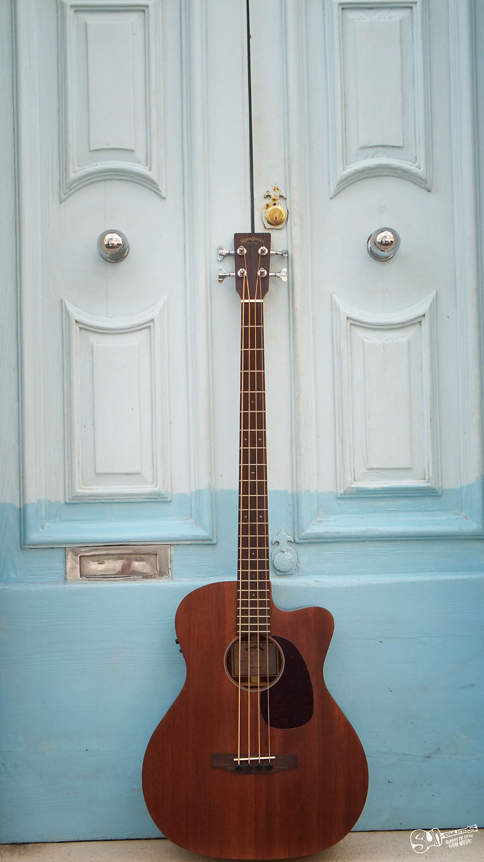 Thumbnail: cheap acoustic bass malta