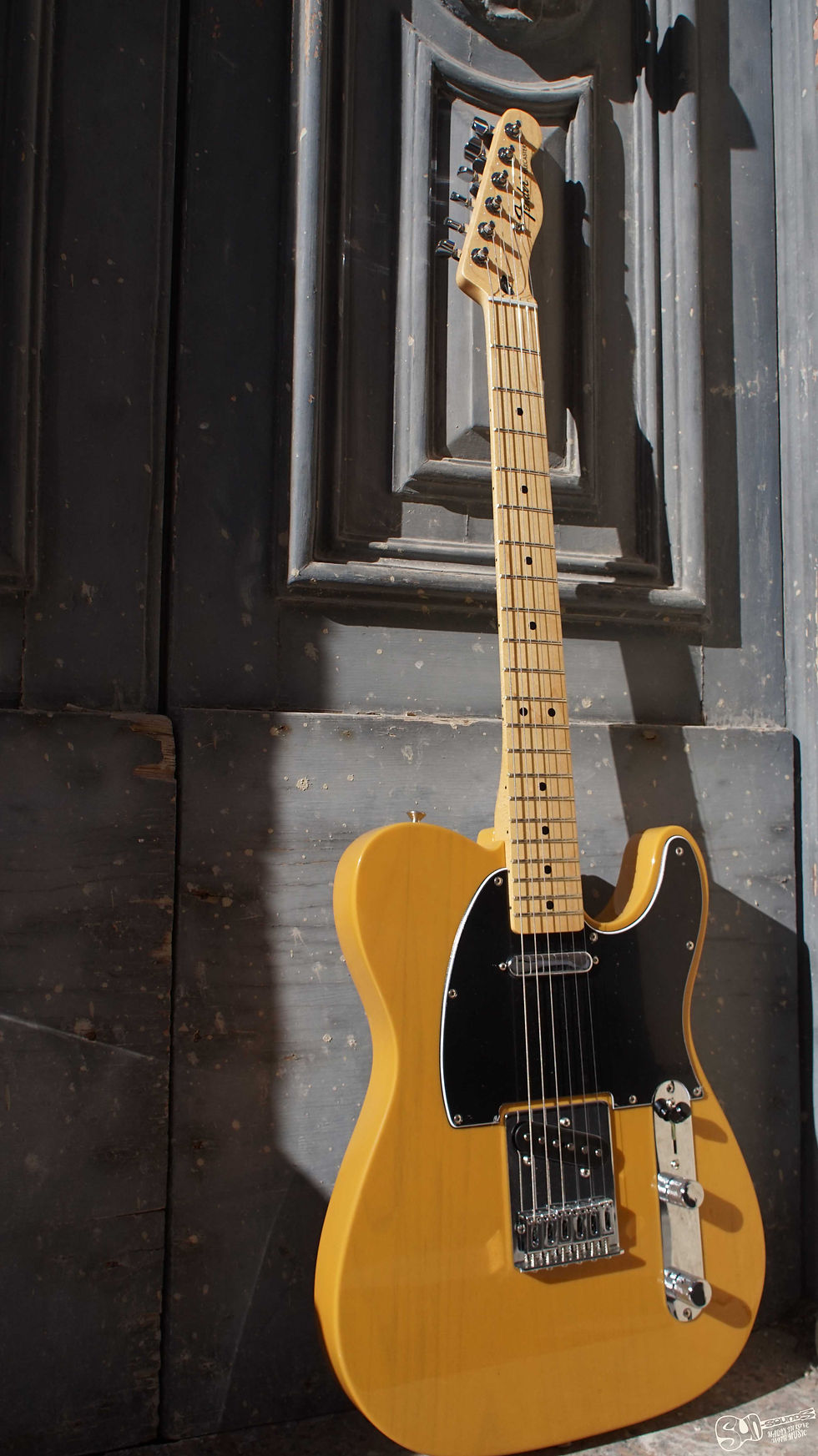 Thumbnail: guitars for sale in malta