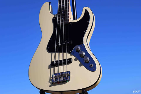 Fender Japan Aerodyne Jazz Bass 美品！ Fender Made in Japan Aerodyne Jazz Bass 2017 Solid Body