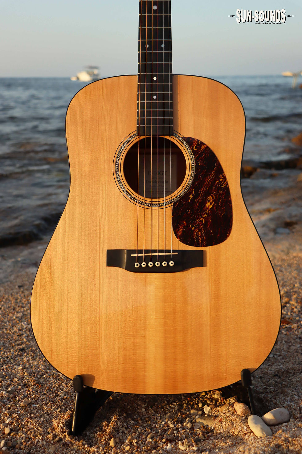 Thumbnail: Malta guitars Acoustic sun-sounds