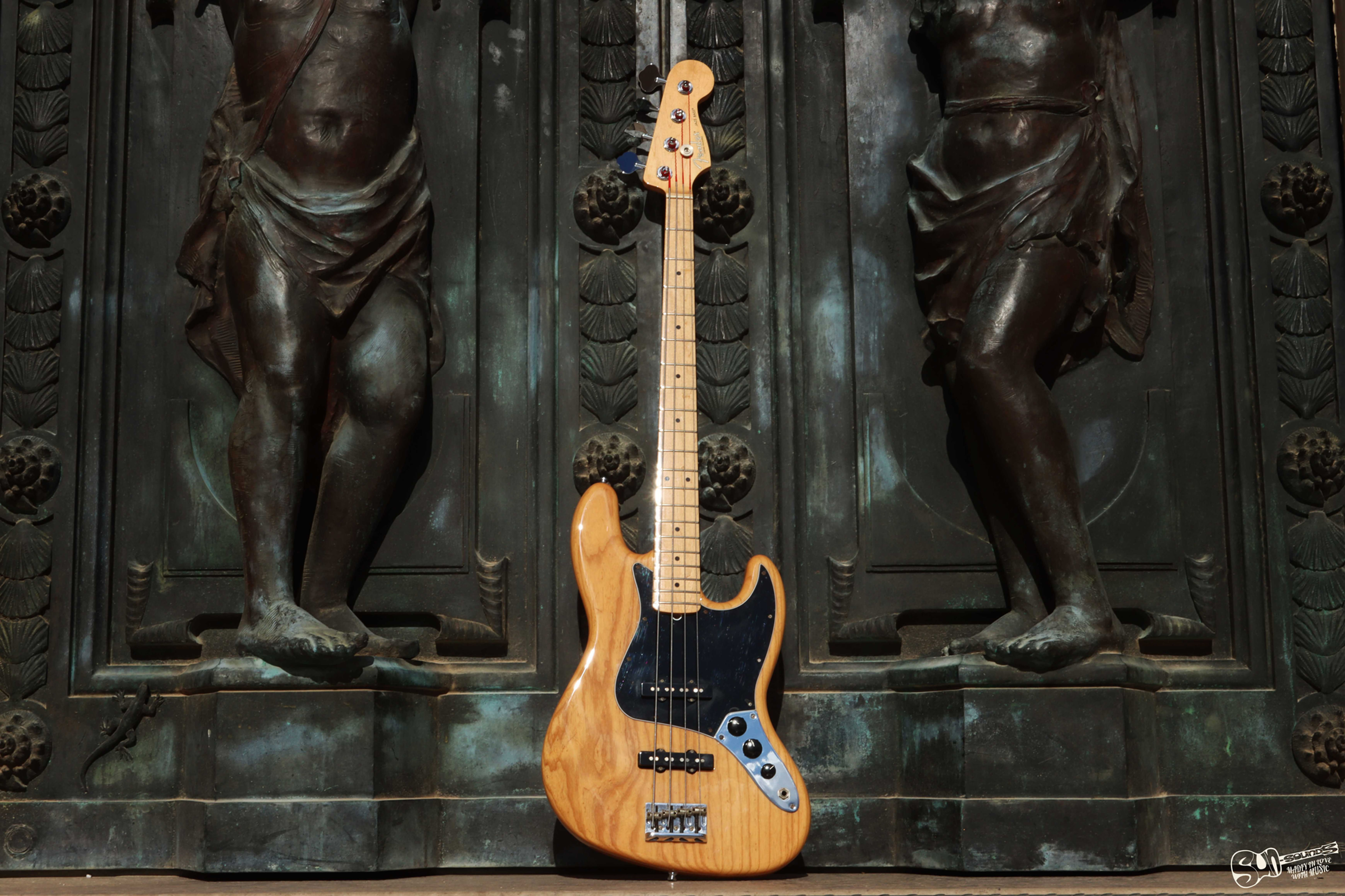 Fender Jazz Bass Professional
