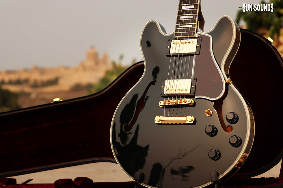 Thumbnail: Gibsons in Malta