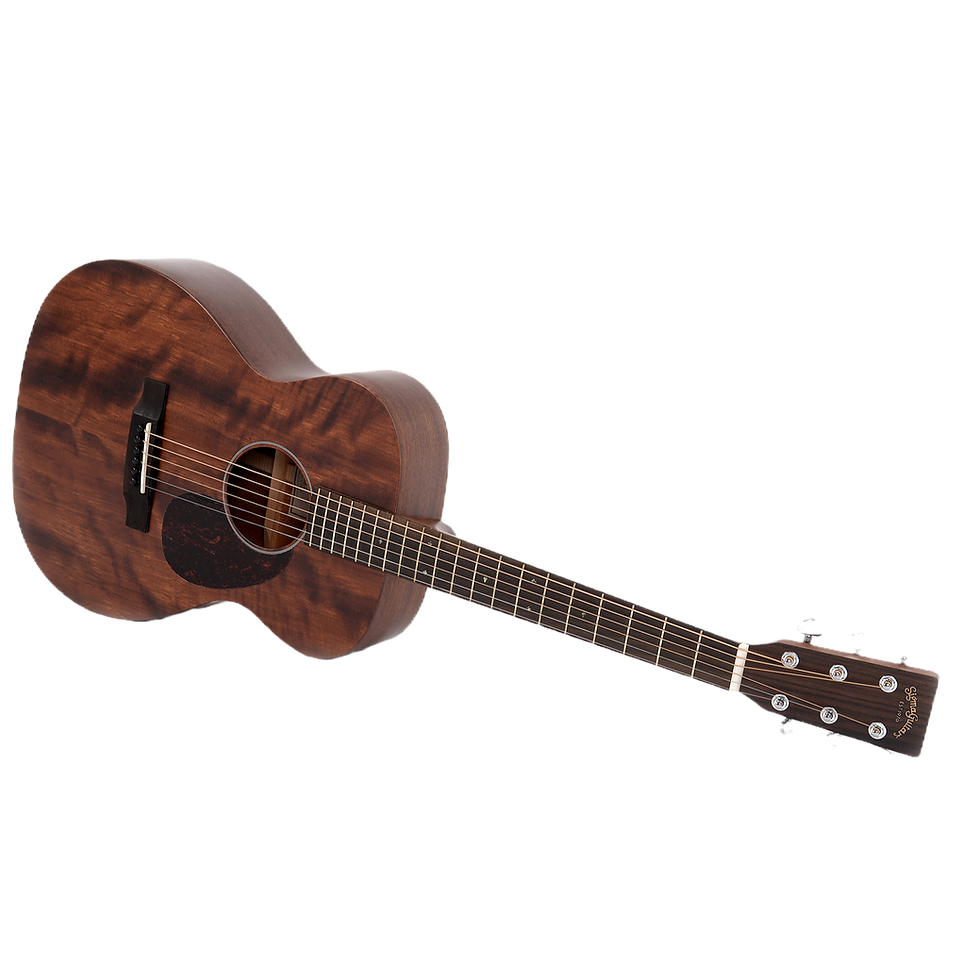 00 parlour sized guitar in malta