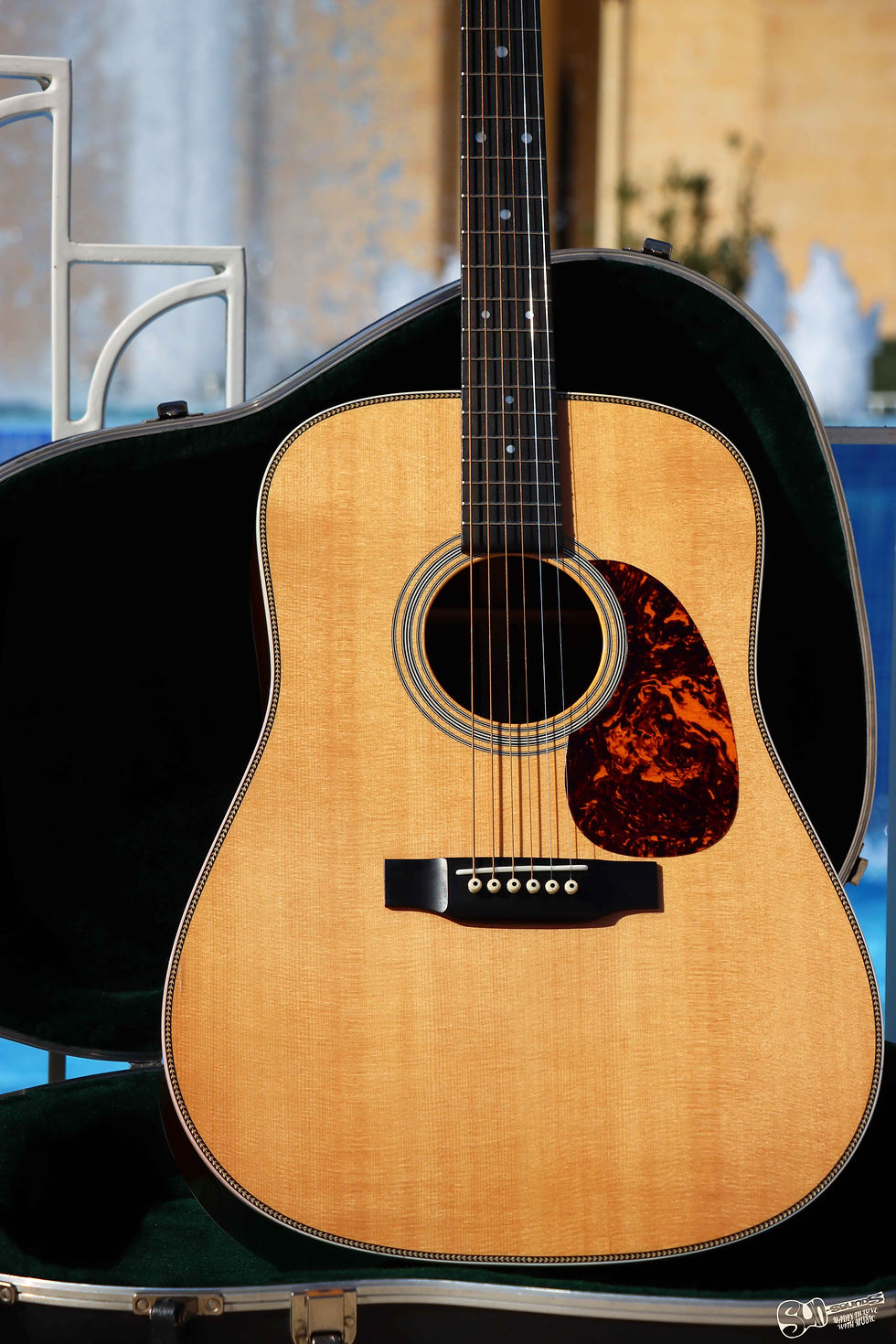 Thumbnail: Martin HD-28 | 2011
