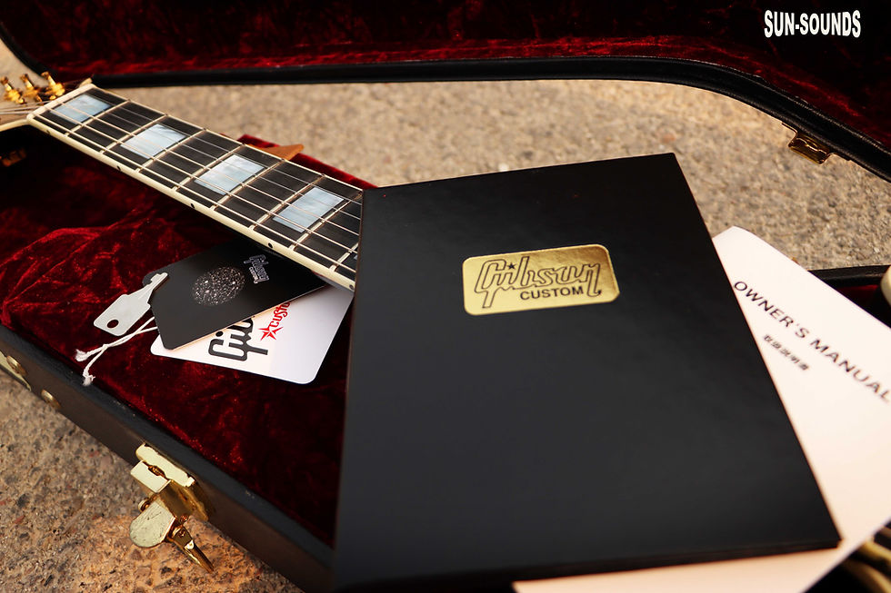 Thumbnail: Gibson Paperwork and certificate