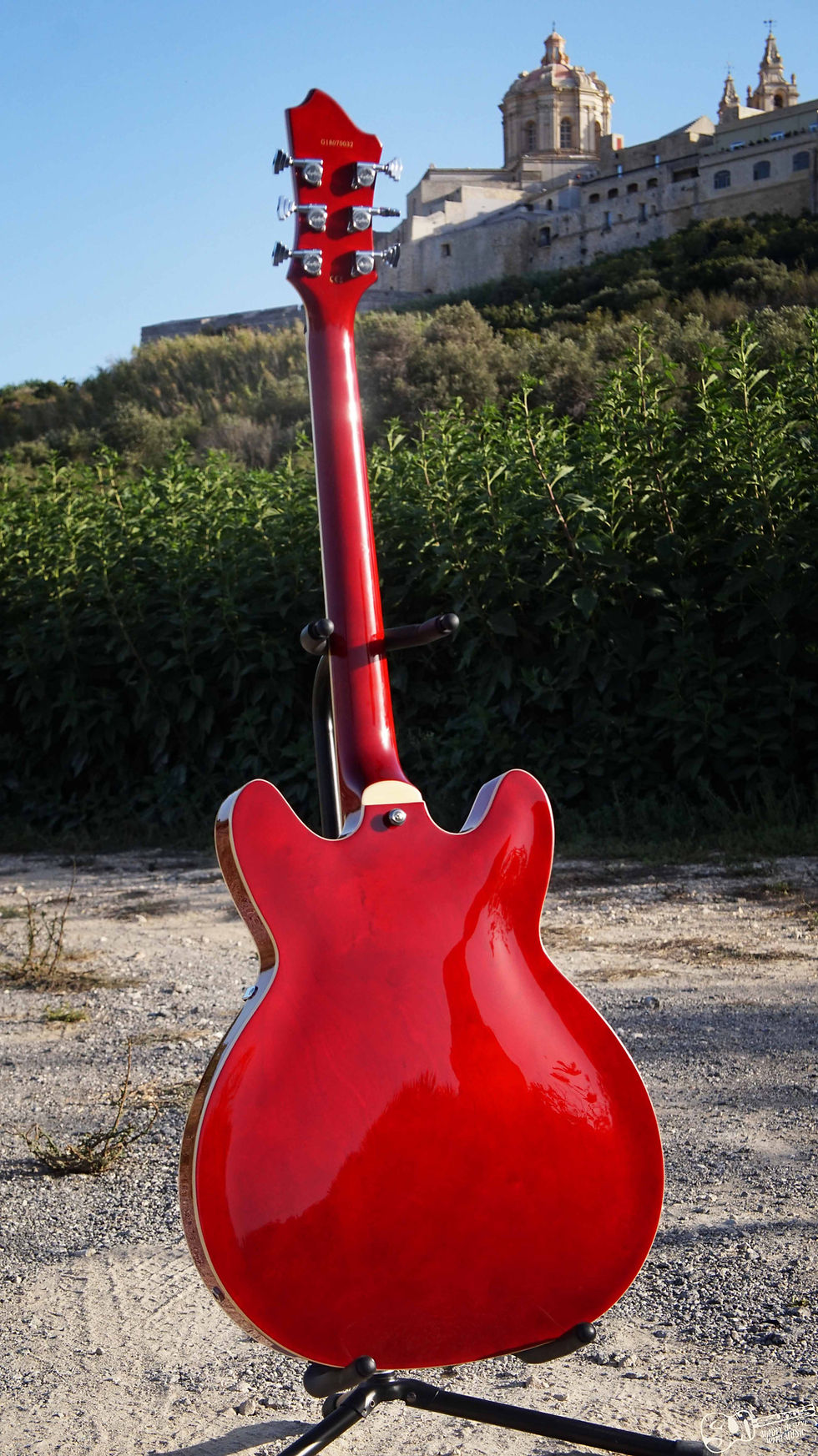 Thumbnail: Hagstrom Guitars |  Viking Wild Cherry