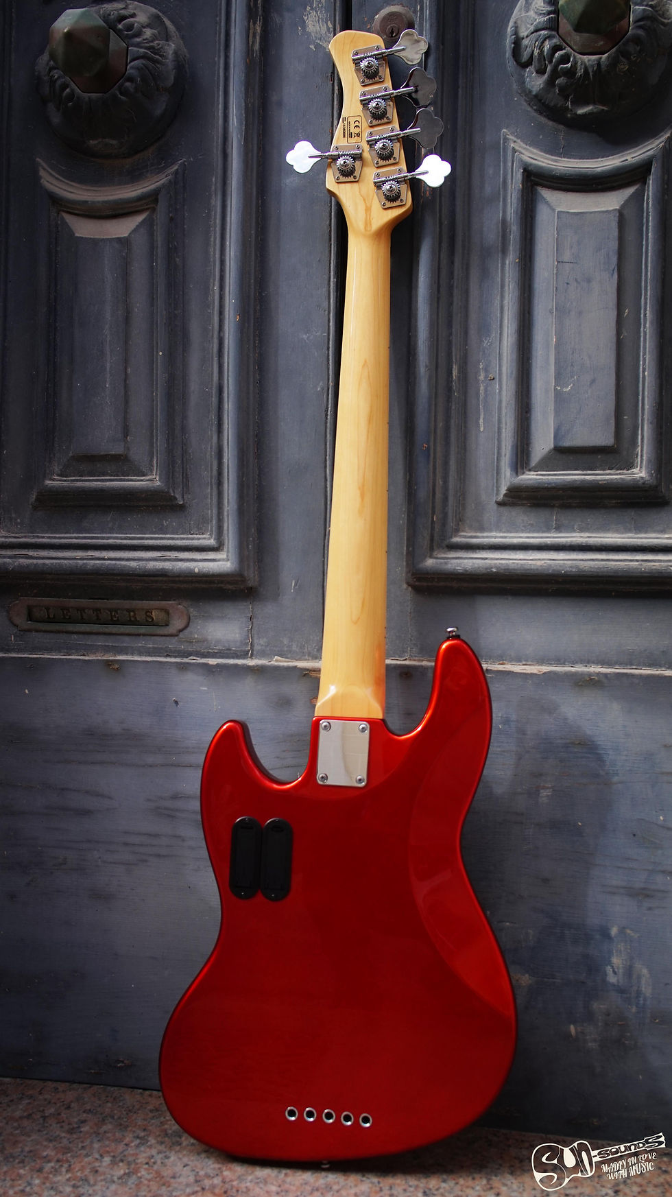 Thumbnail: 5 String Bass Guitar Malta