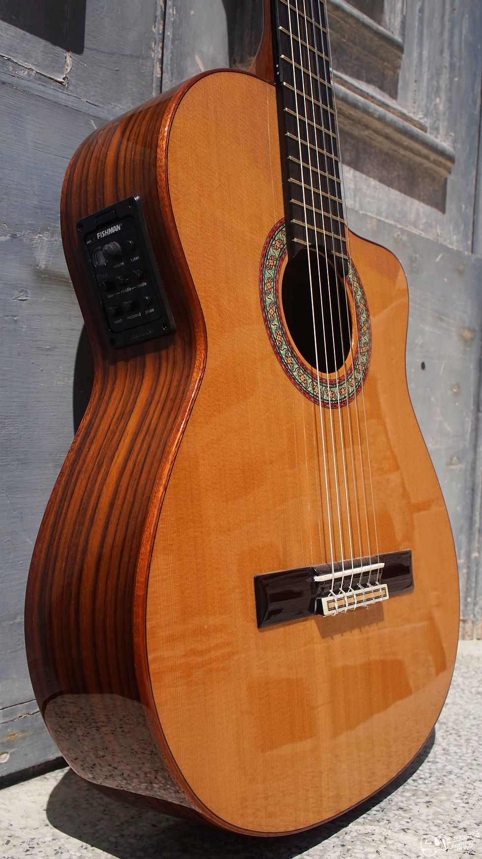 Thumbnail: music shop malta