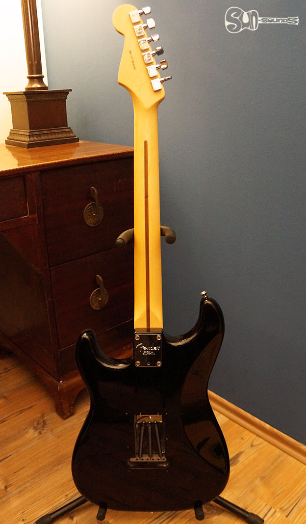 Thumbnail: Fender Stratocaster American Standard, Guitar, Electric Guitar