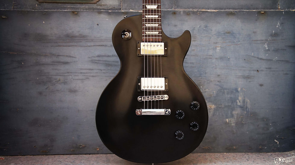 Gibson GUITAR in Sliema